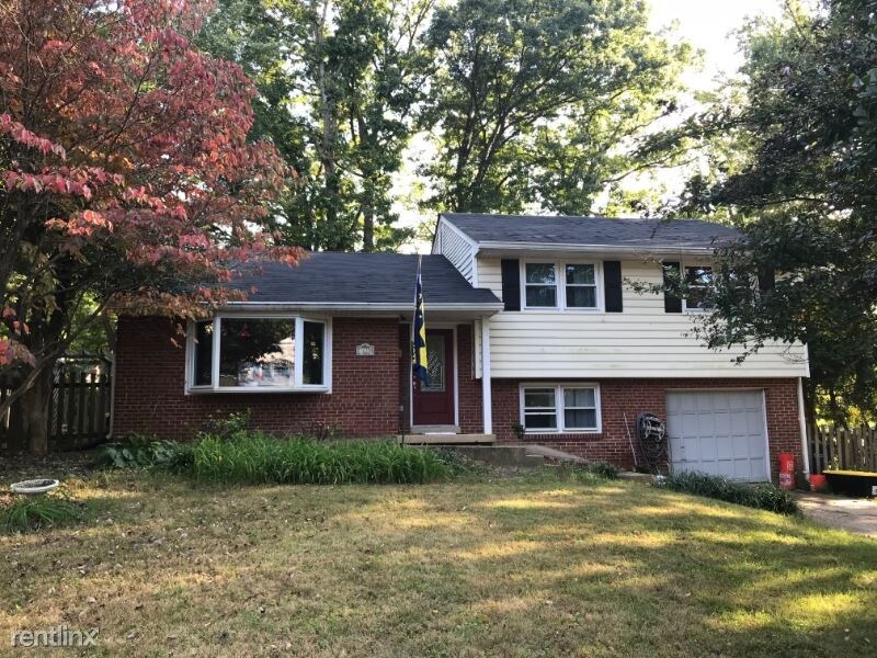 Primary Photo - 4 br, 2 bath House - 7615 Hogarth Street