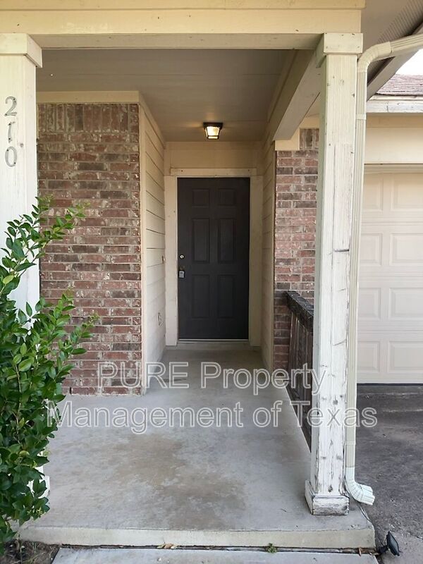 Building Photo - 210 Delby St