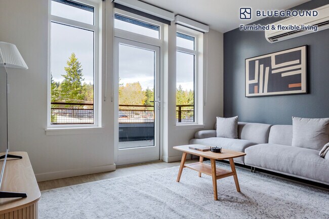 Building Photo - 1955 129th Ave NE