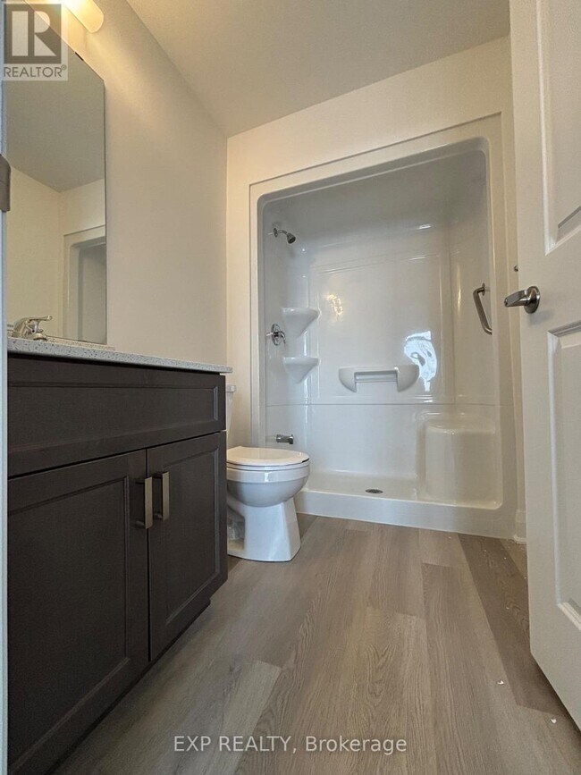 Building Photo - 1936 Rymal Rd E