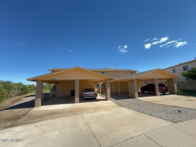 Building Photo - 4221 Plaza Oro Loma