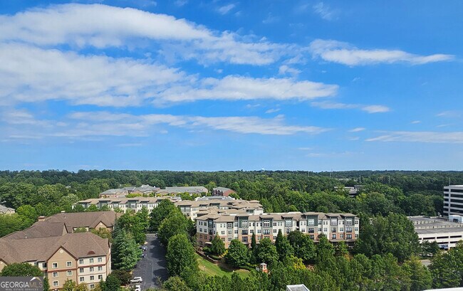 Foto del edificio - 4561 Olde Perimeter Way