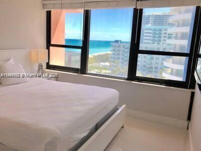 Building Photo - 5225 Collins Ave