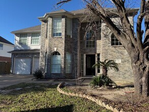 Building Photo - 19214 Carpet Bagger Dr