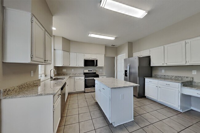 Building Photo - 11307 Sunshine Park Dr