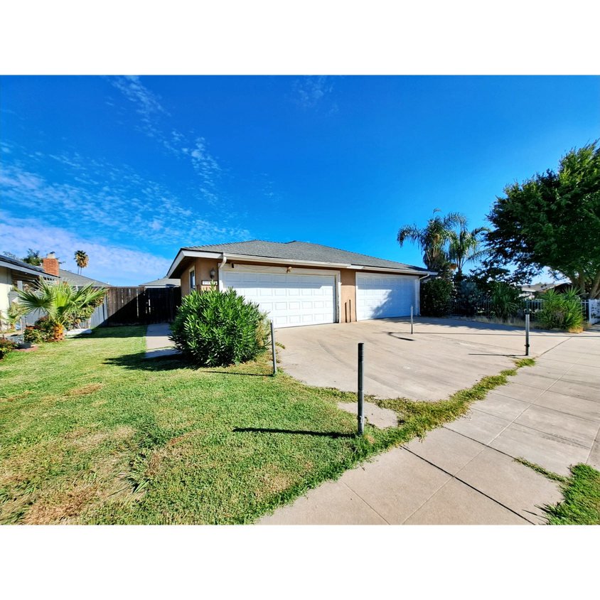 Foto principal - Spacious 3-Bedroom Home Steps from Addams ...