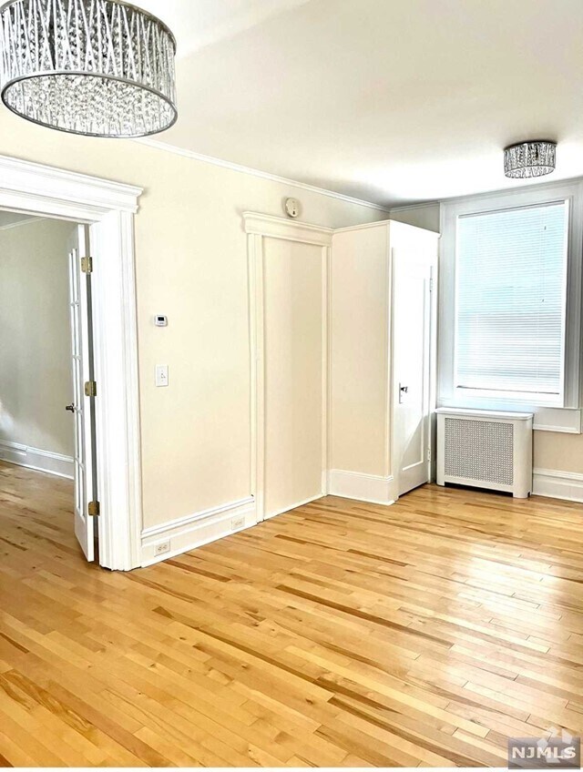 Horizon Towers Pet Friendly Apartments for Rent Fort Lee, NJ 2