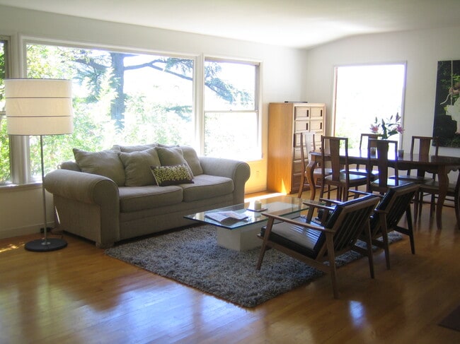 Living Room - 3809 Buena Park Dr