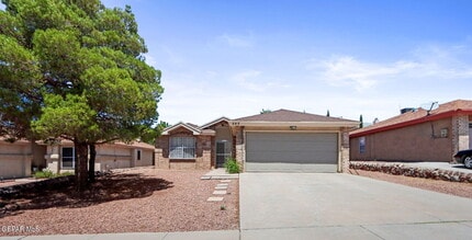 Building Photo - 757 Hempstead Dr