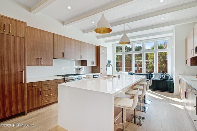 Building Photo - 1251 Selva Marina Cir