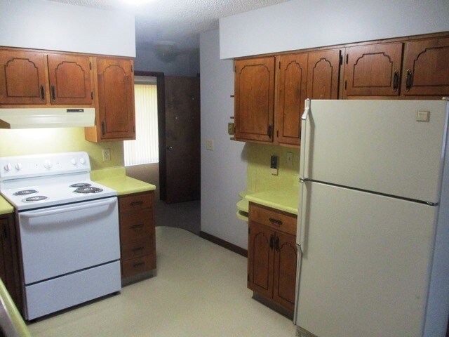 Foto del edificio - 24163 Oak Ct