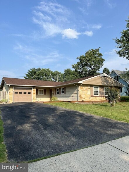 Photo - 3511 Madonna Lane Unit