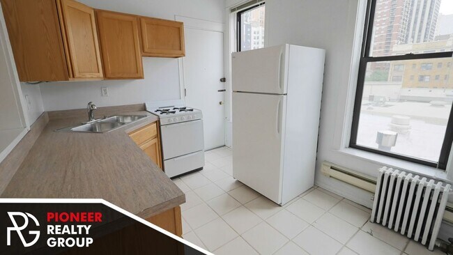 Foto del edificio - 1216 N Dearborn St