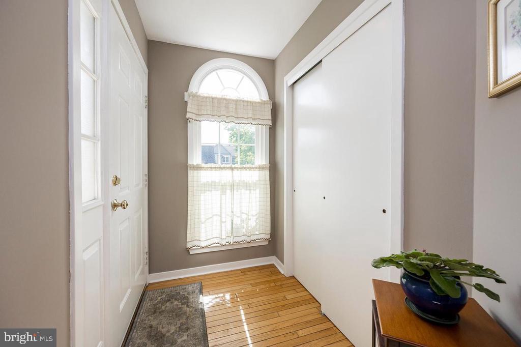 Foto principal - 801 Winchester Ct