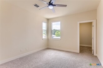Building Photo - 462 Stagecoach Trail