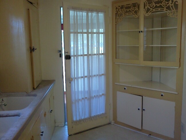 Foto del edificio - 3065 Third Ave