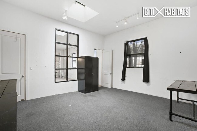 Building Photo - 108 Marcy Ave