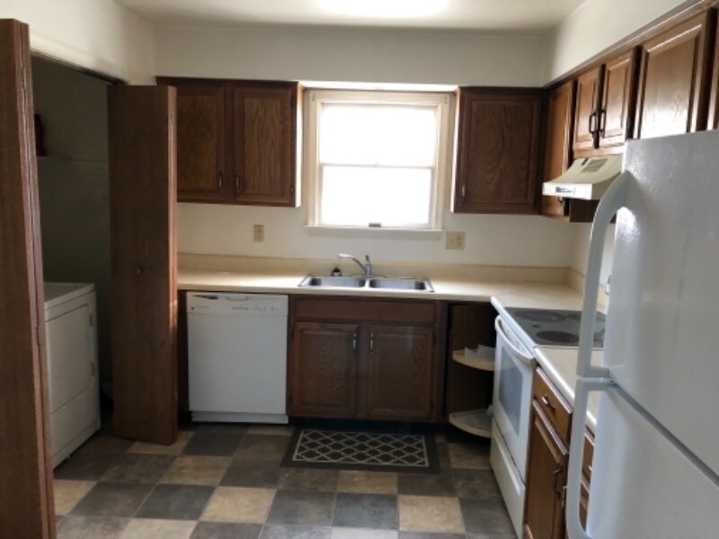 Foto principal - 327 S 1st St