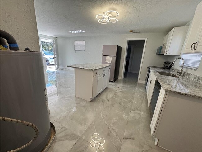 Building Photo - 1825 134th Ave