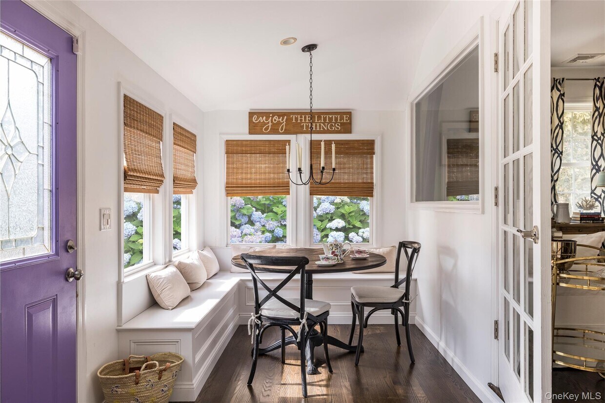 Foto principal - 77 Hillcrest Ave