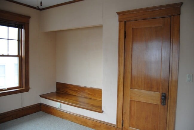 Foto del edificio - 140 Winsor Ave