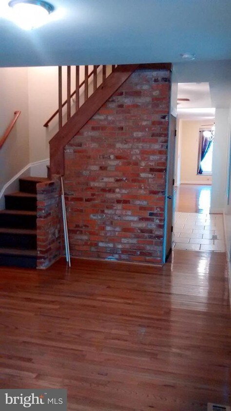 Primary Photo - 2034 N 5th St
