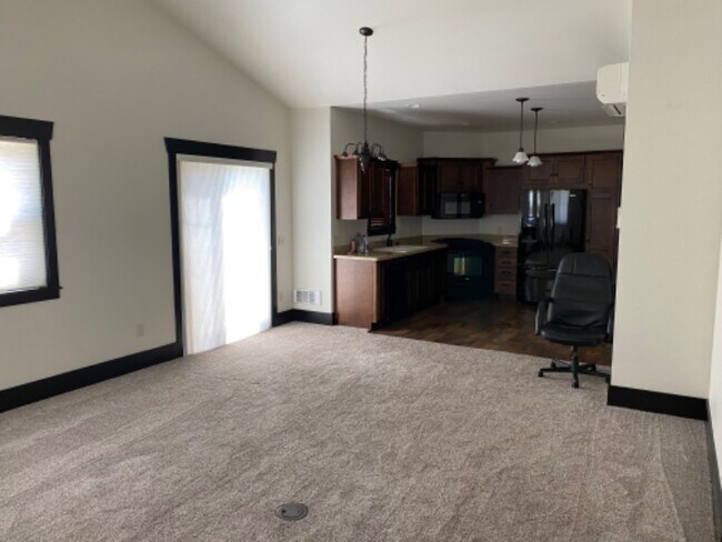 Building Photo - 1746 Stony Meadow Ln