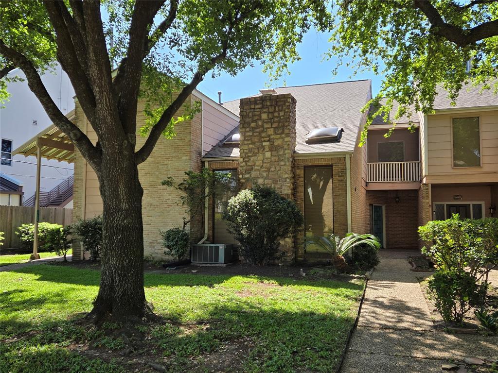 Foto principal - 17132 Beaver Springs Dr