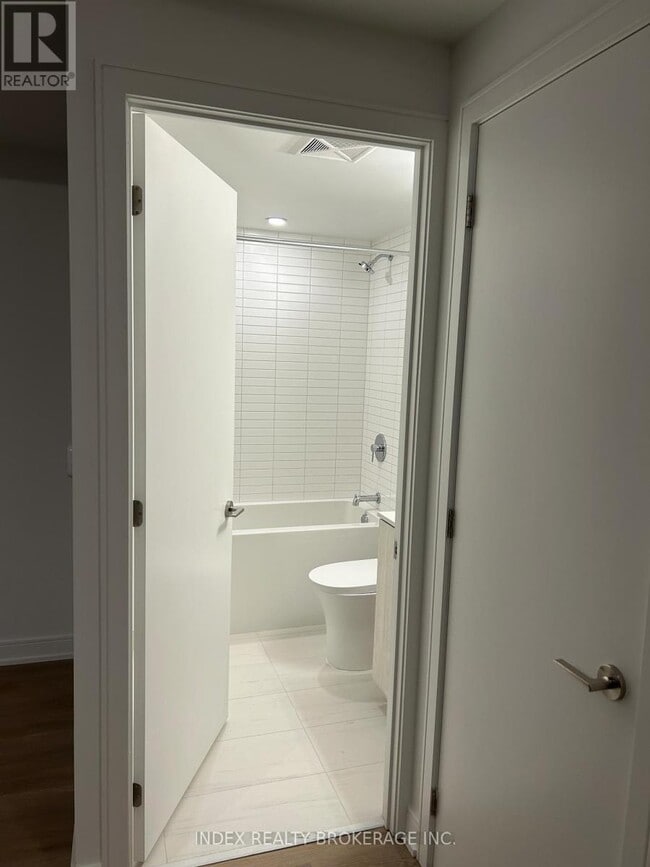 Photo du bâtiment - 3009 Novar Rd