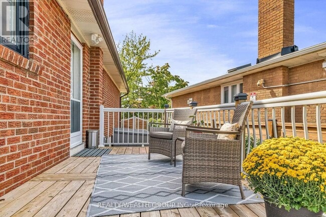 Building Photo - 771 Eversley Dr