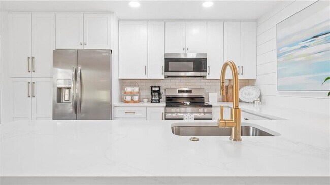 Foto del edificio - 512 S Harbour Oaks Dr