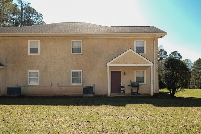 Foto del edificio - 1535 Cedar Shoals Dr