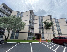 Building Photo - 7075 NW 186th St
