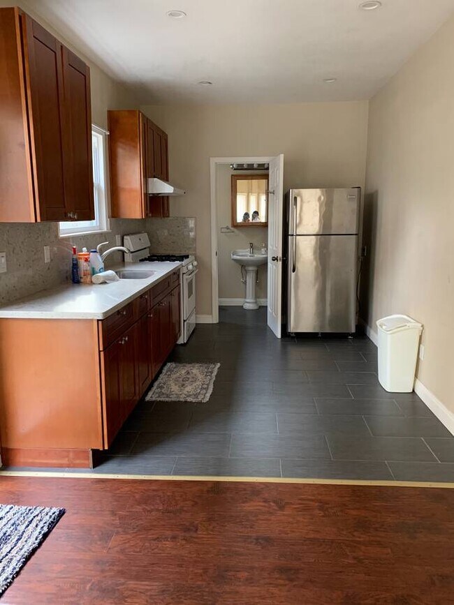 Foto del edificio - 1091 59th St