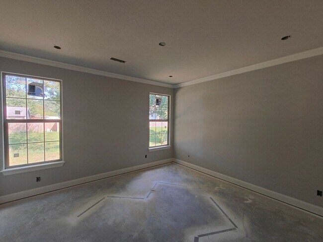 Building Photo - 292 Township Dr