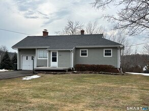 Building Photo - 324 Savage Hill Rd