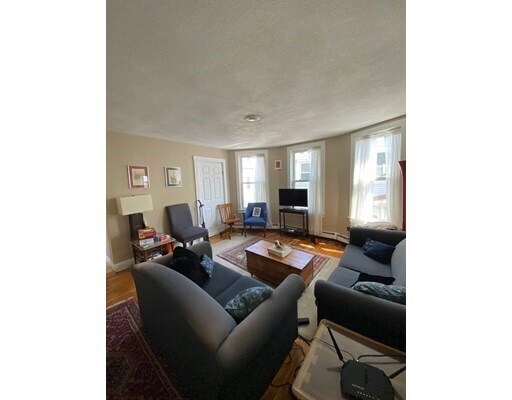 Foto del edificio - 124 Walnut St