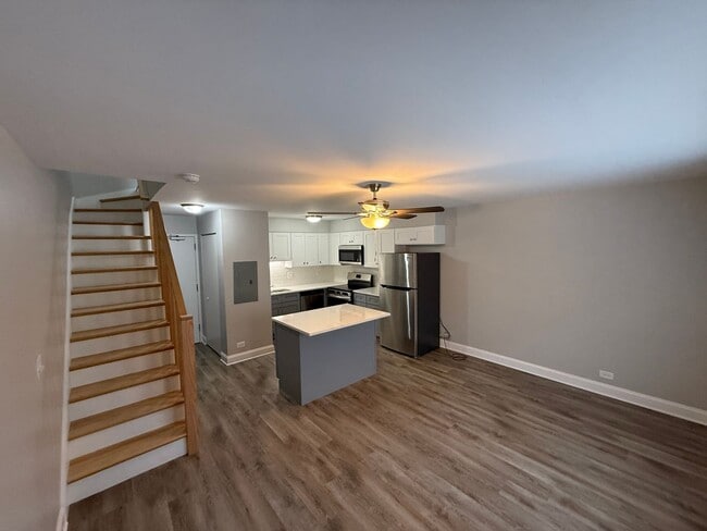 Foto del edificio - 744 W Gordon Terrace