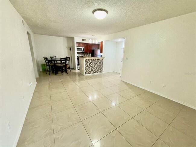 Foto del edificio - 5152 Conroy Rd