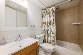Foto del edificio - 6910 Hart Ln