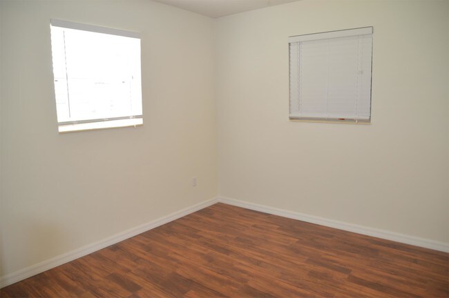 Foto del edificio - 302 Georgetown Ave