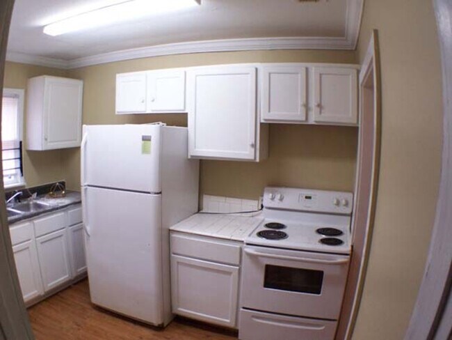 Foto del edificio - 6630 Hooper St