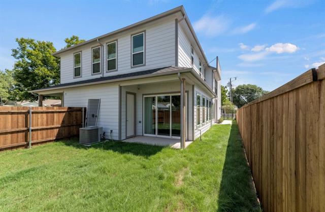 Foto del edificio - 2213 Sheridan St