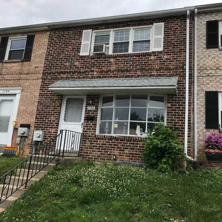 1196 Bayless Plz, Eagleville, PA 19403 Townhome Rentals in Eagleville