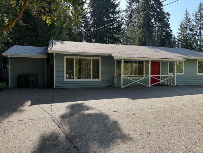 Building Photo - 6508 185th Ave E