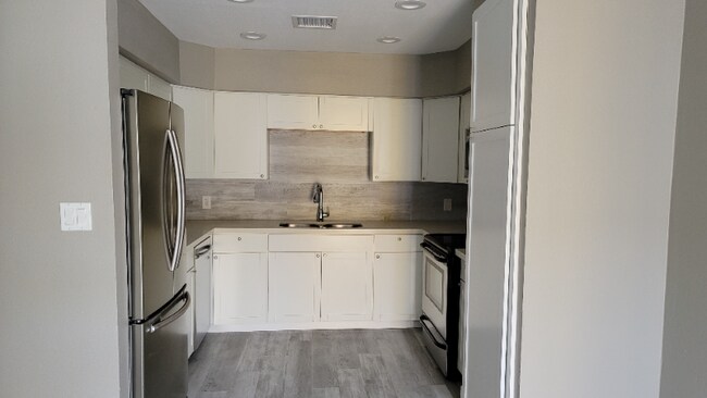 Foto del edificio - 2232 E Roosevelt St