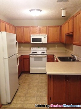 Building Photo - 955 Serenity Cir