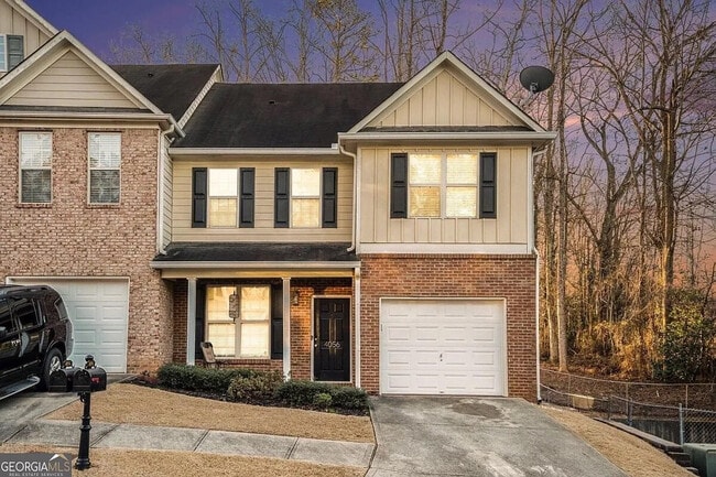 Foto del edificio - Room in Townhome on Hill Station Ct