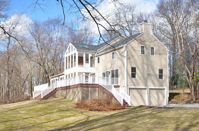 Building Photo - 1497 Purchase Brook Rd