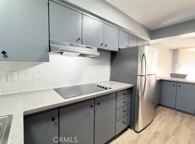 Foto del edificio - 6979 Palm Ct